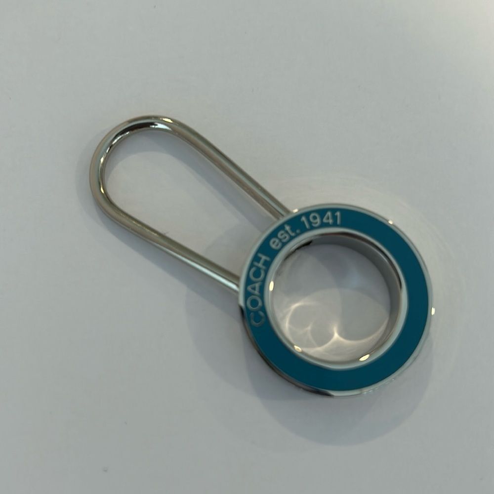 NWOT COACH Vintage Sky Blue Enamel Pinch Lock Locket Keychain FOB Purse Charm